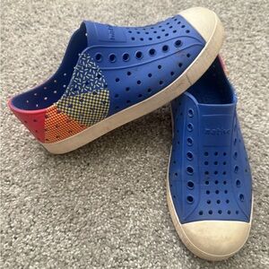 Native Kids Jefferson Blue and Red Slip-On Shoes - Size J1